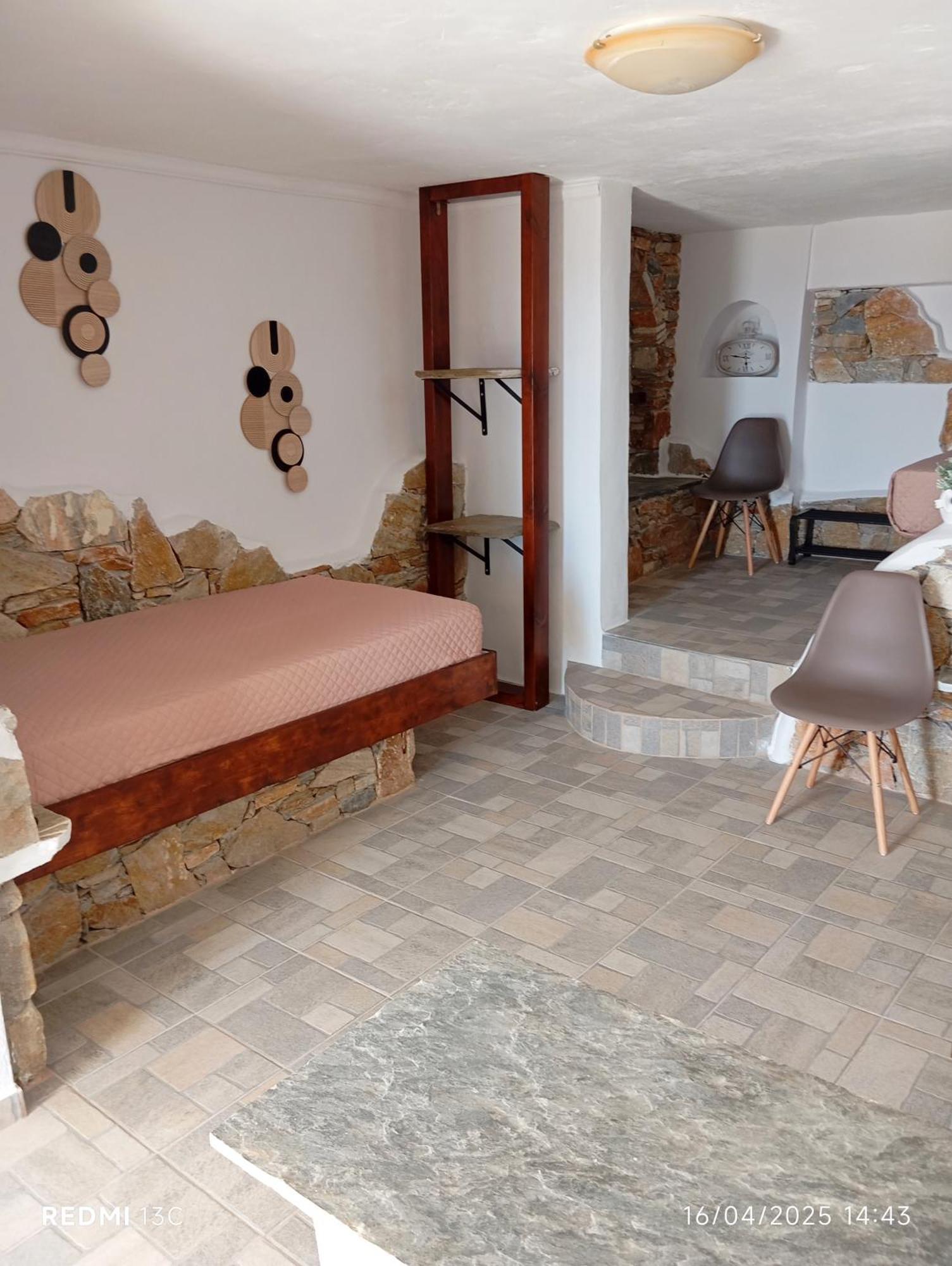 Lucas B Panorama Apartamento Alopronia Exterior foto